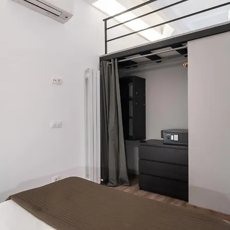 דירה Beautiful Renovated Loft Minutes From The ברצלונה